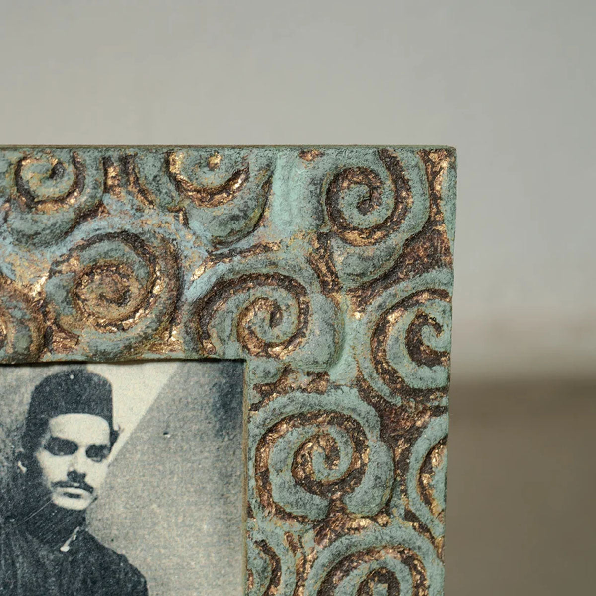 Jugnu Decorative Wooden Photo Frame | Holds 4x6 Inch Photo