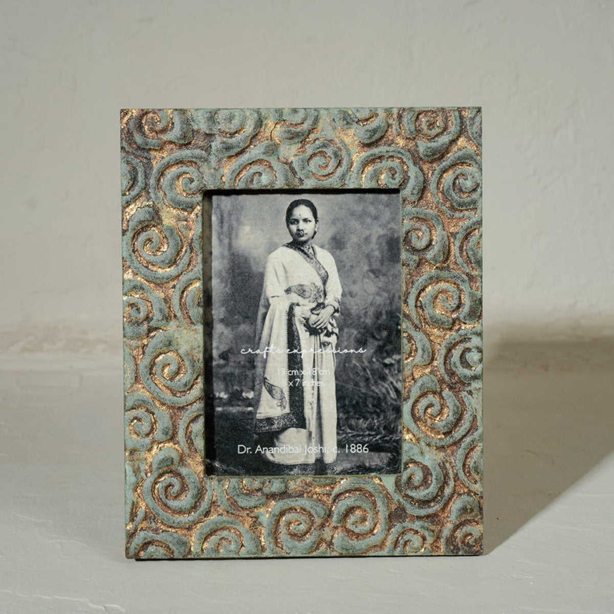 Jugnu Decorative Wooden Photo Frame | Holds 5x7 Inch Photo