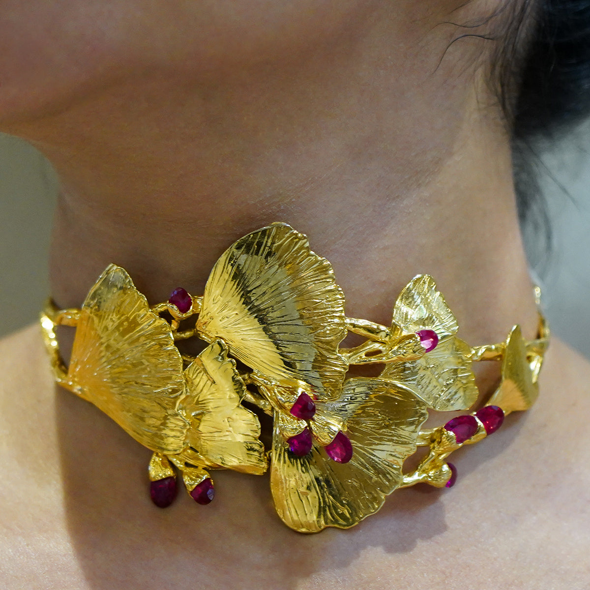 Crystal Bloom Choker - W / P / G