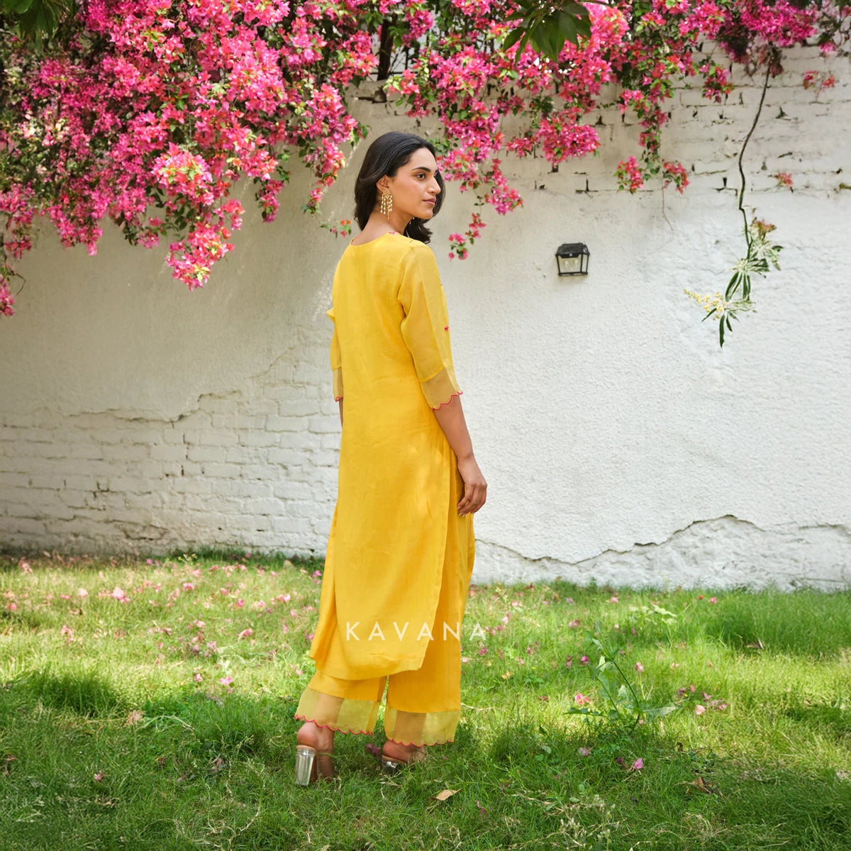 Aamras Chanderi Kurta Set