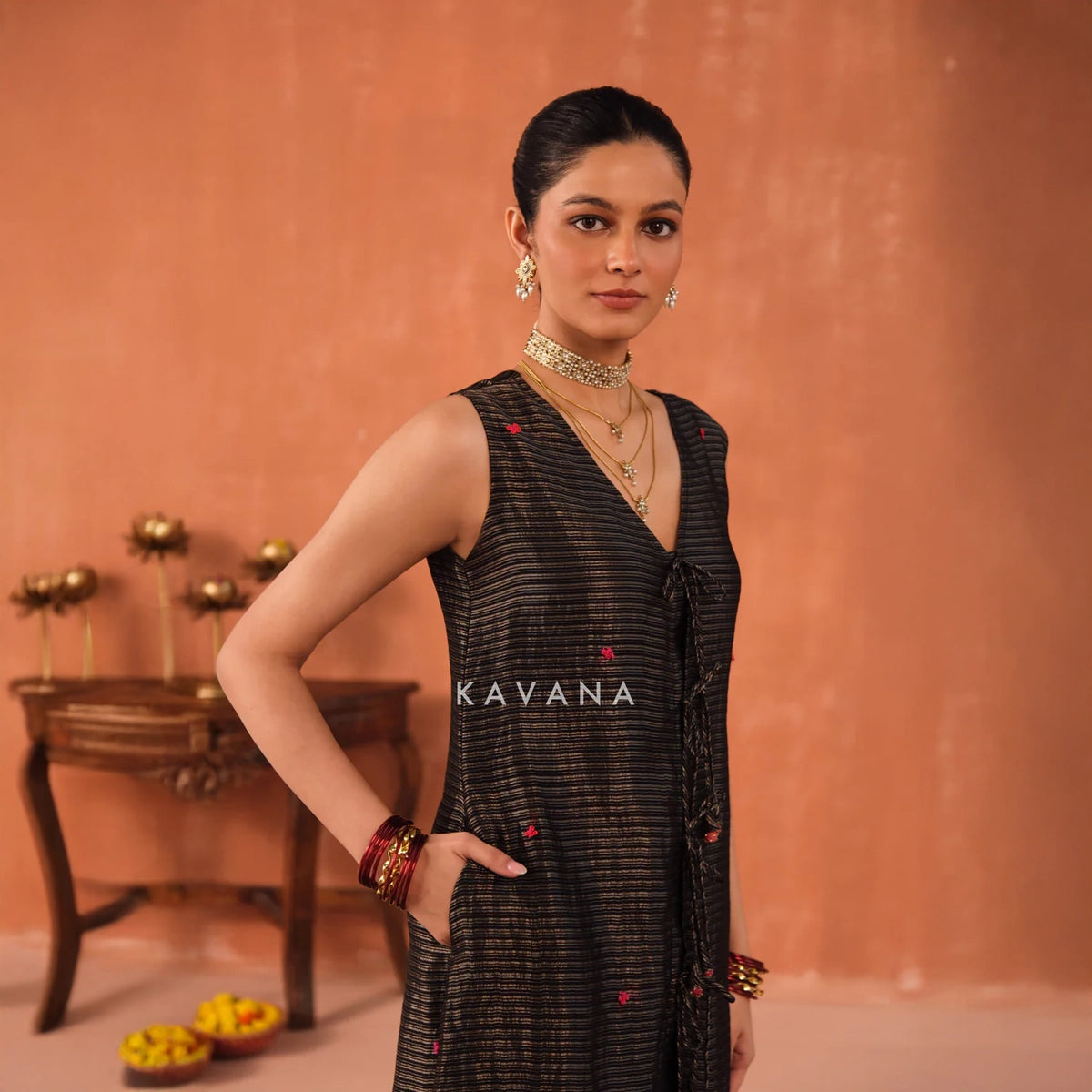 Paavni Chanderi Kurta Set