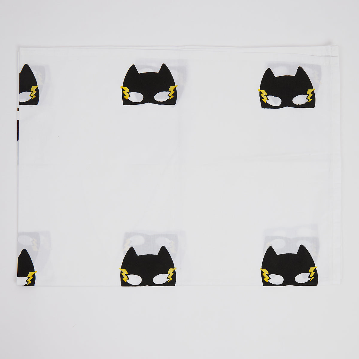 Cot Bedding Set- Superbaby flies over Town