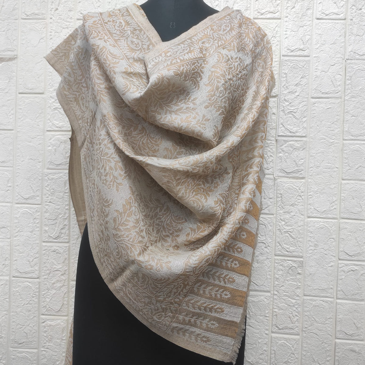 Beige Floral Woven Zari Stole