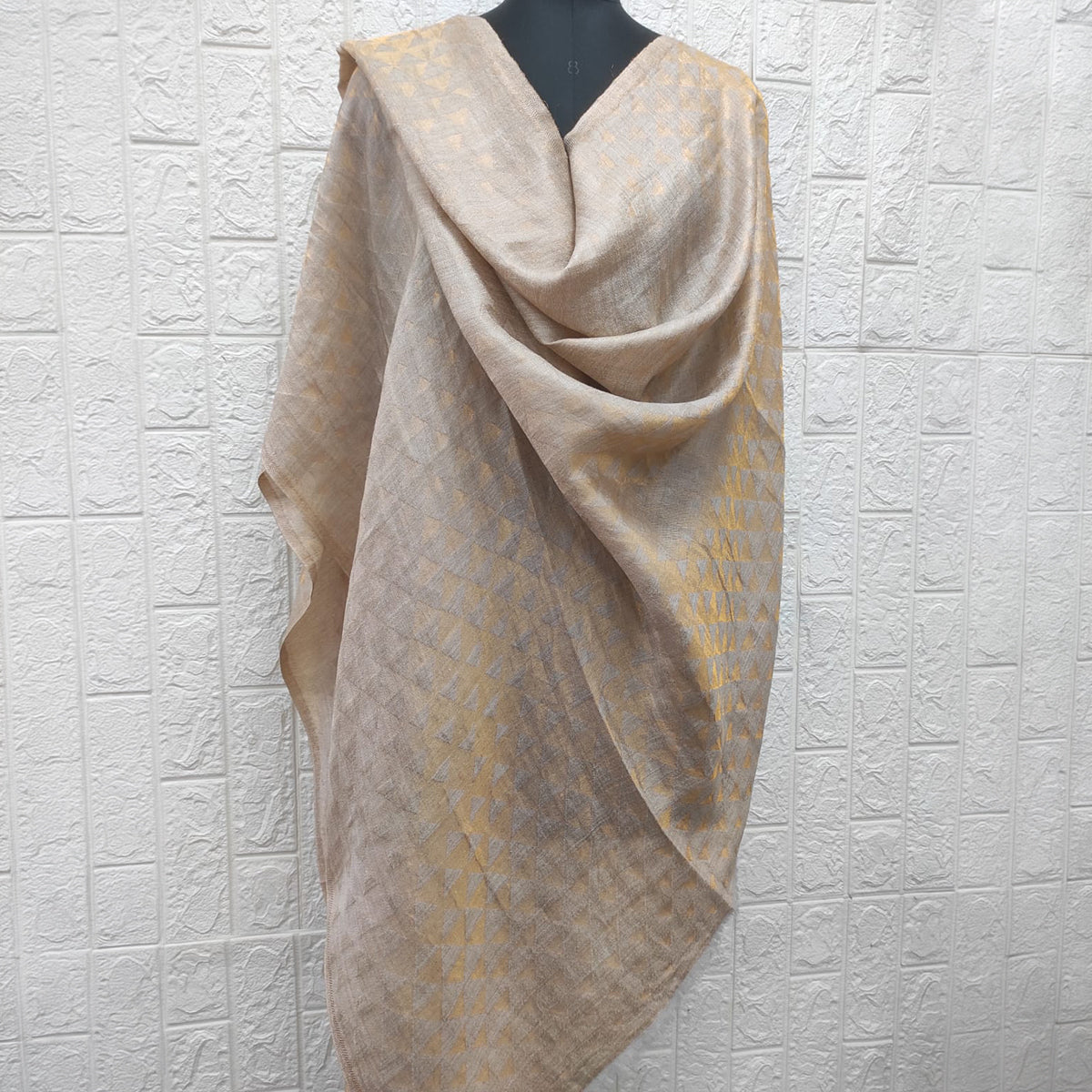Beige Triangle Weave Zari Stole