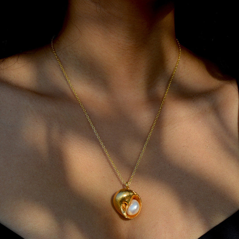 Shell Neckpiece | Gold Plated