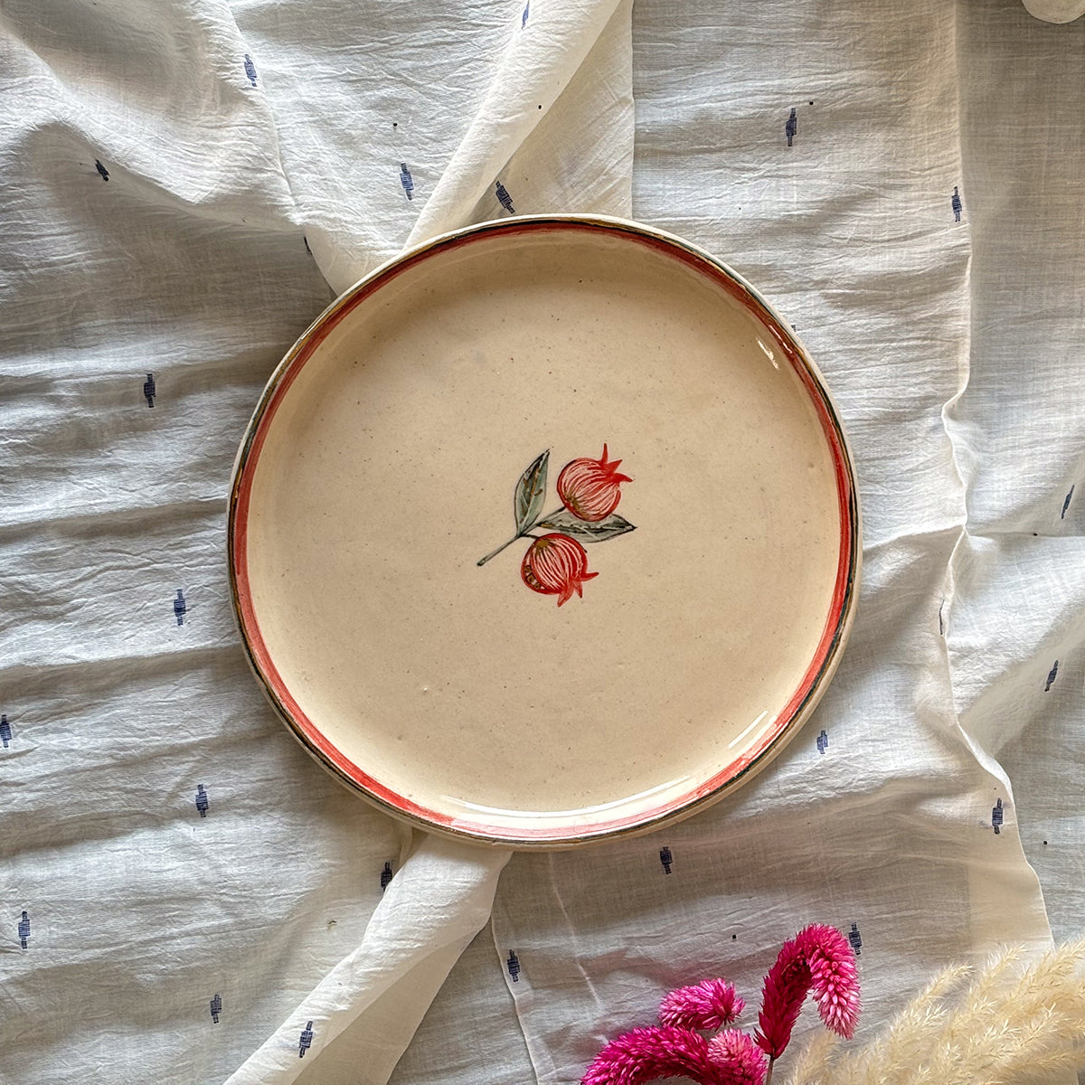 Handpainted 8" plate | Anaar | Finished with 22 Carat Gold