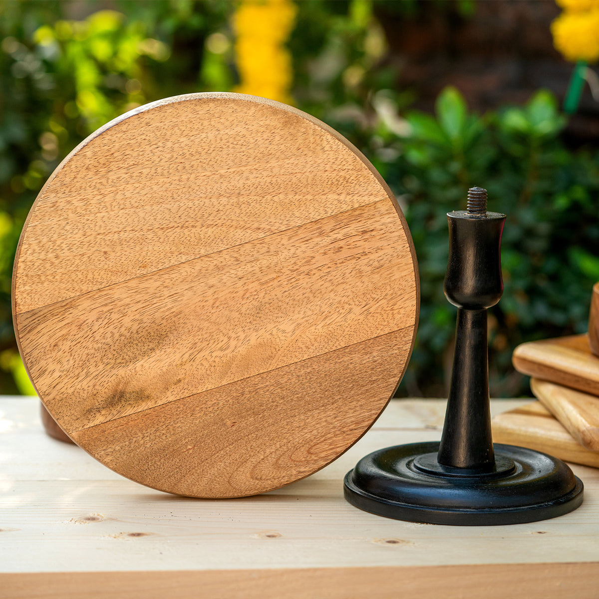 Poorna - Classic Cake Stand With Detachable Stand