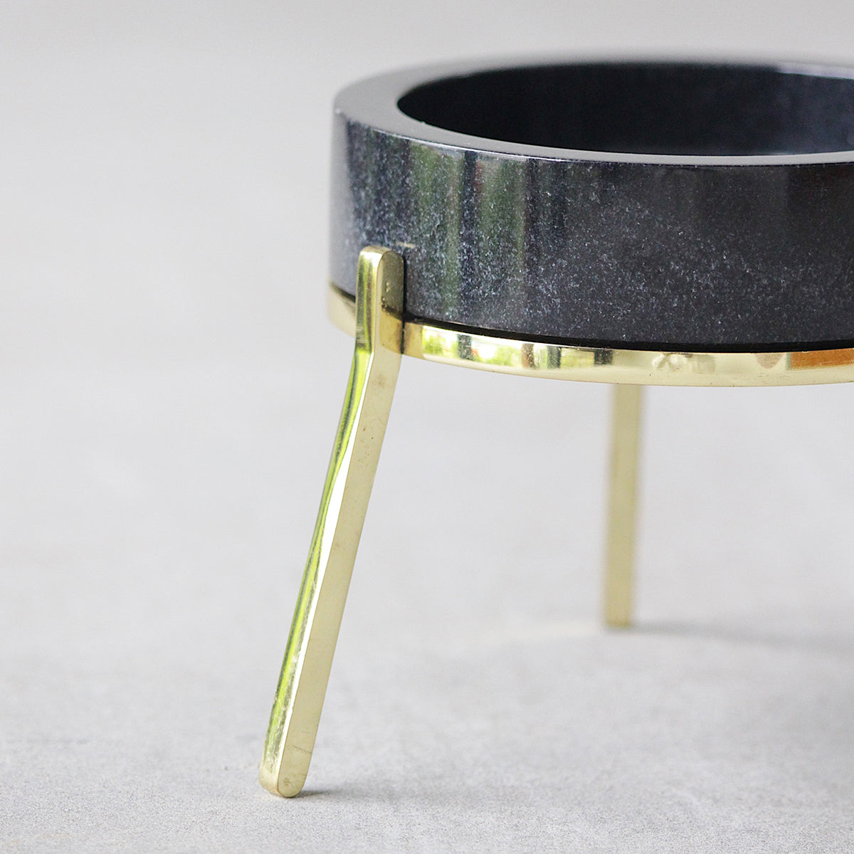 Pillar Candle Holder