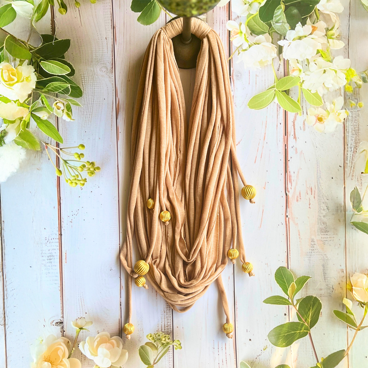 The Raas Serene Handmade Fabric Necklace