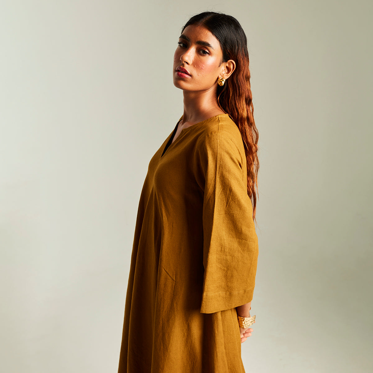 Olive Co-Linen Pheran Kurta Set