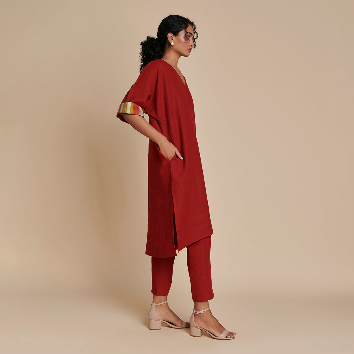 Anaar Linen Dolman Kurta Set