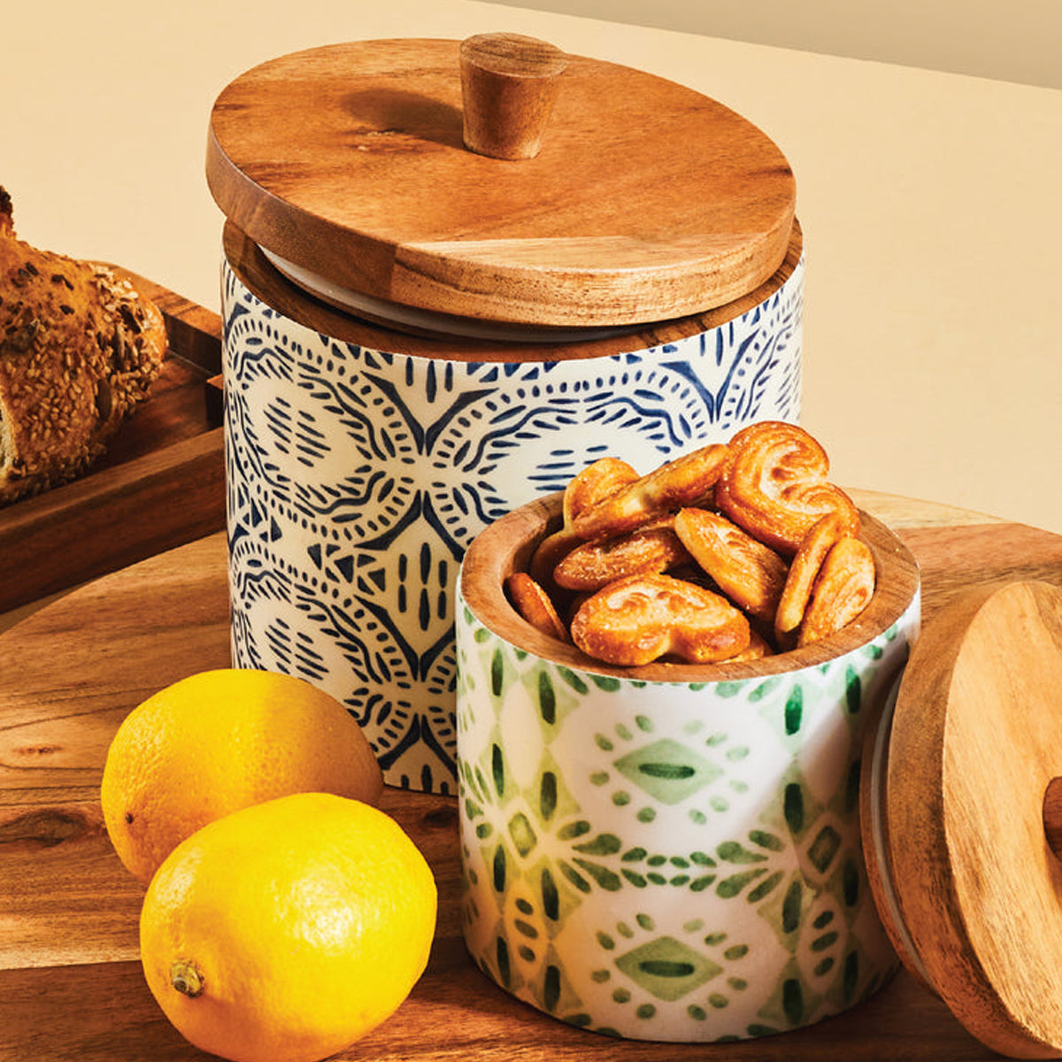Fai Wooden Storage Jar (5 inches)