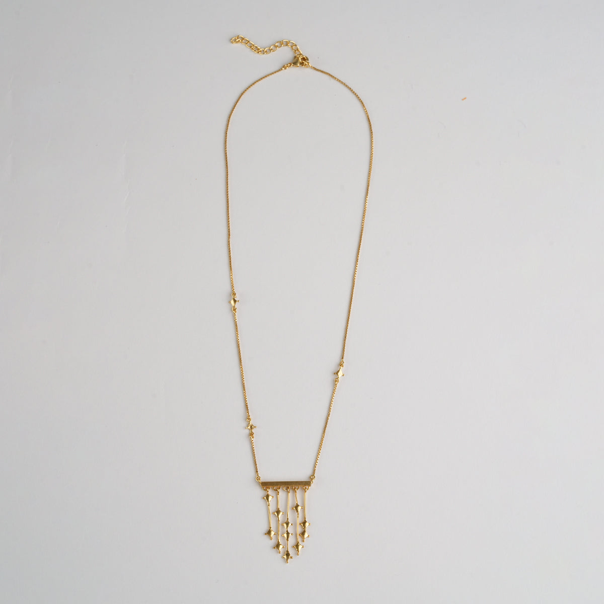 Iris Neckpiece