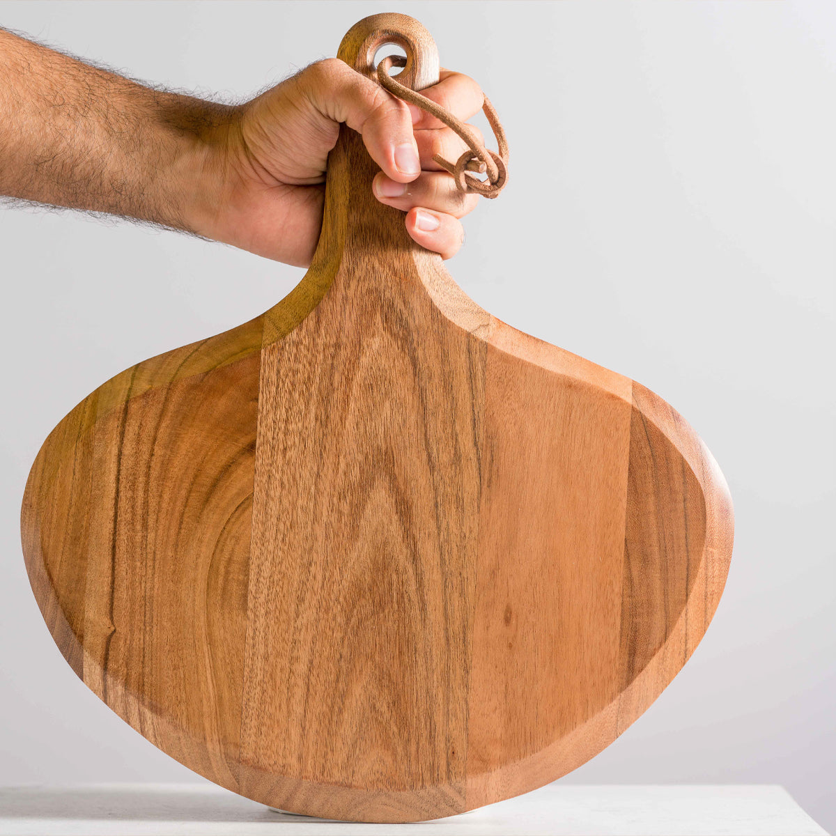 Tal - Oval Chopping Board With Handle