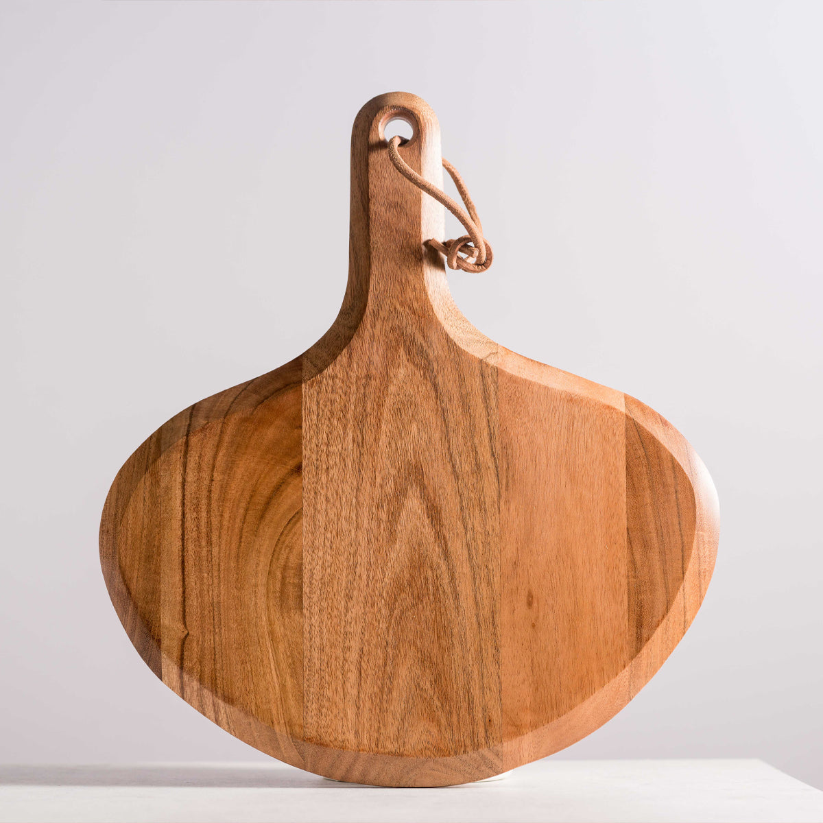 Tal - Oval Chopping Board With Handle