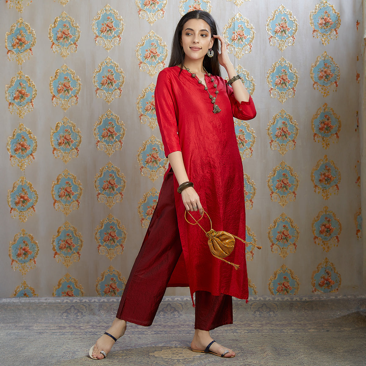 Vibhuti-Red Hand Crushed Silk Straight Kurta & Pants