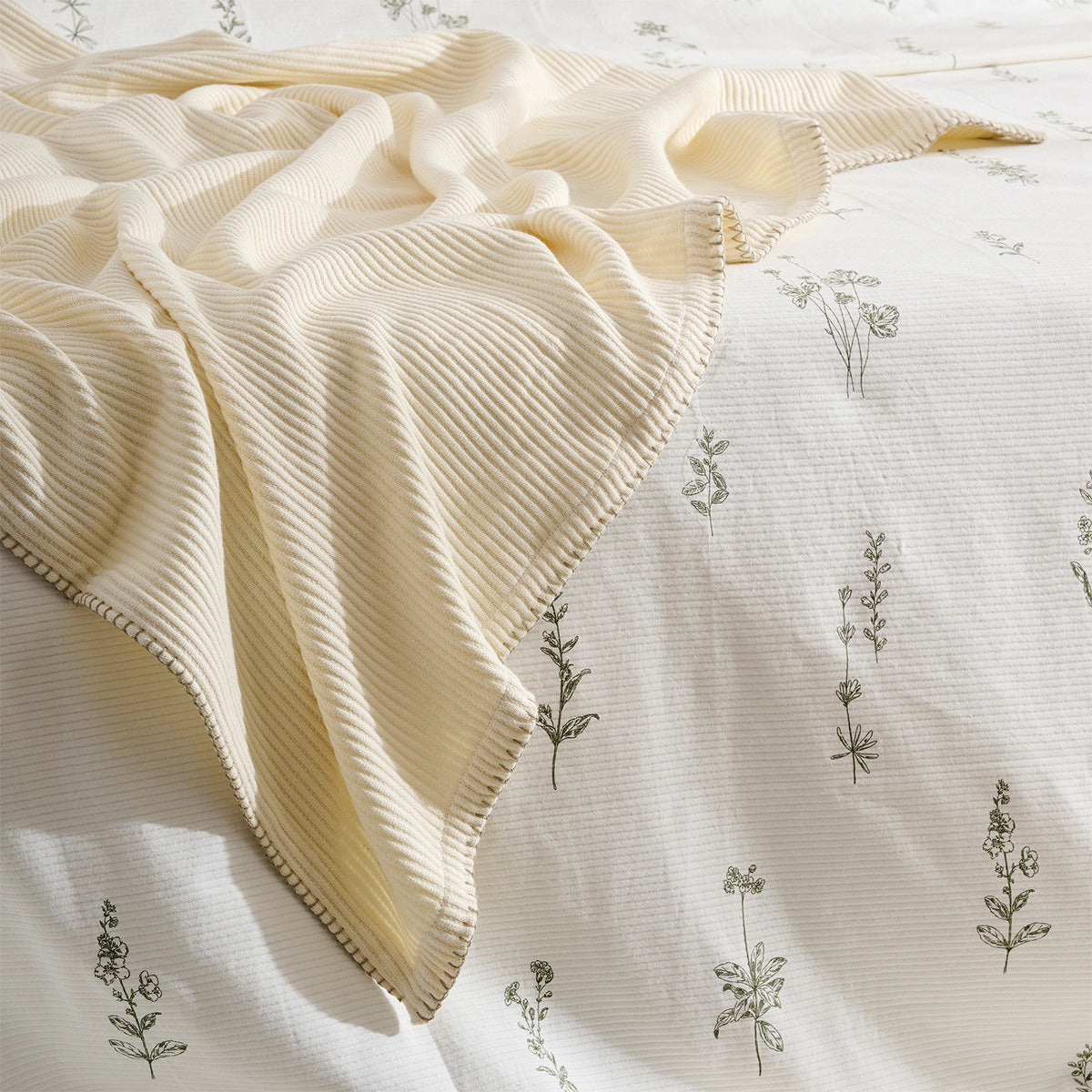 Cream Whip | Cotton Bamboo | Cord Rib | Throw