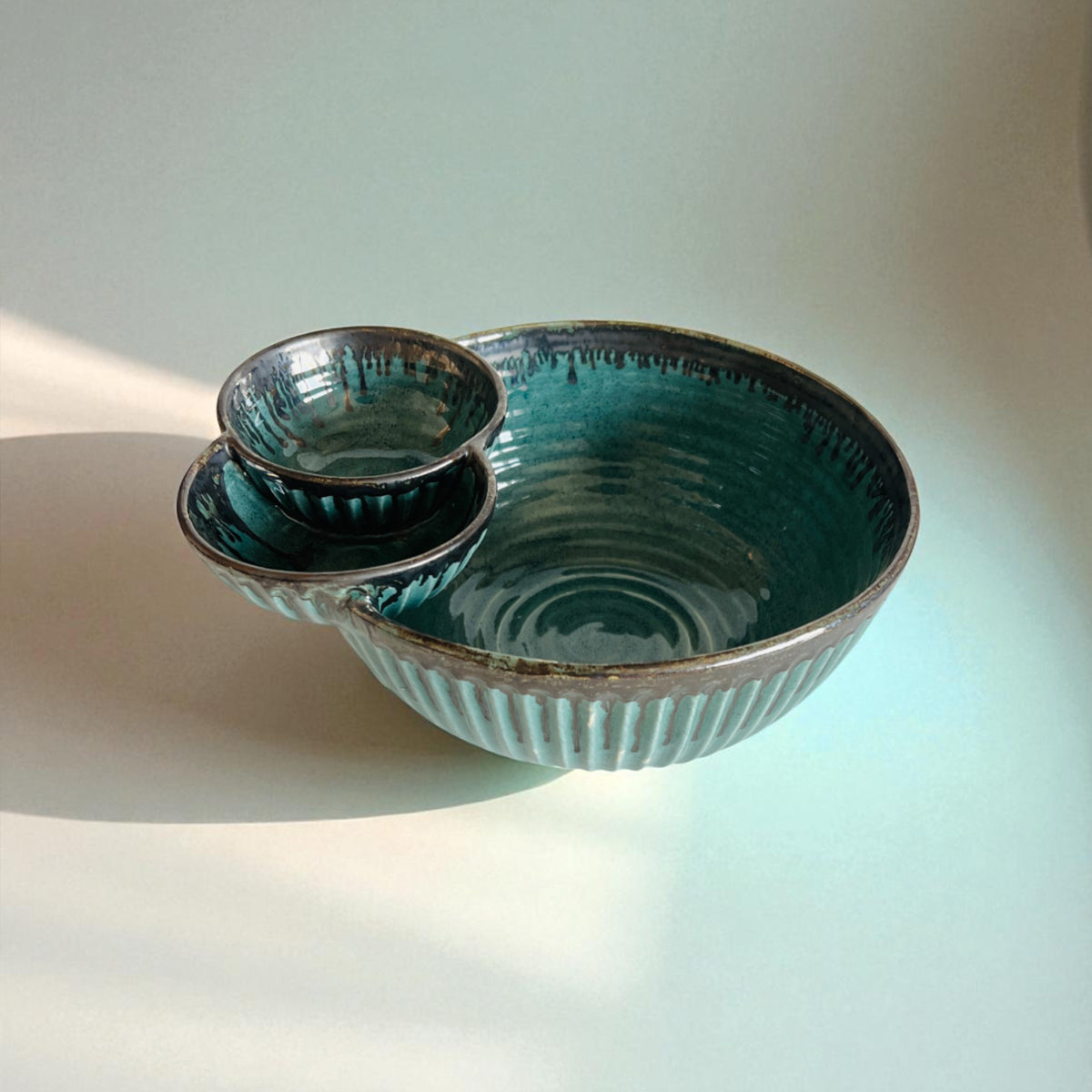 Ocean Ridge Chip and Double Dip Bowl