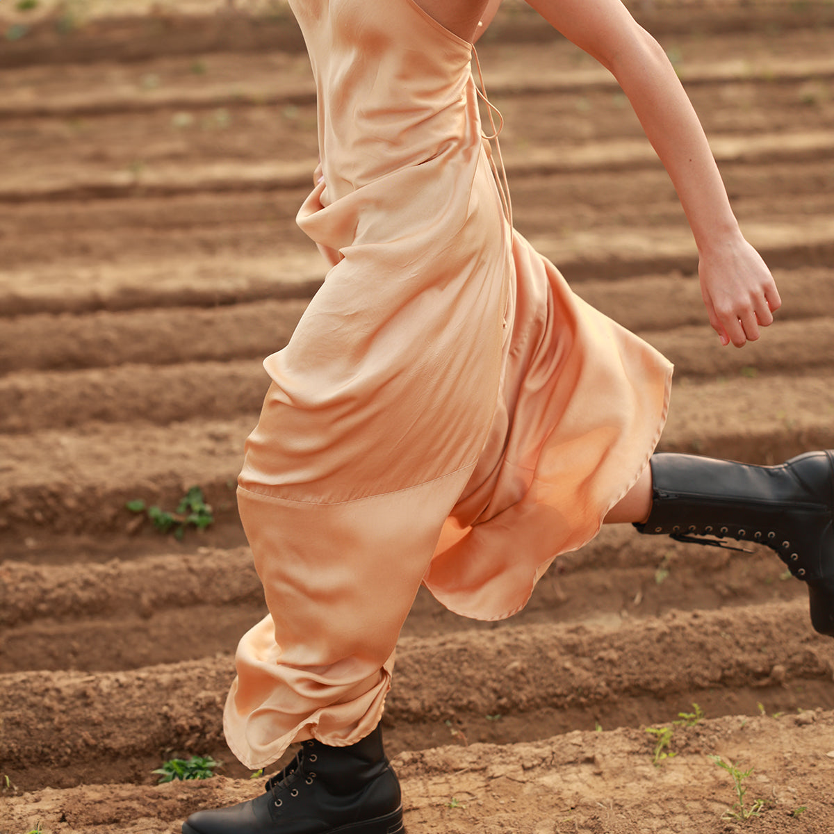 LOLA BEIGE DRESS