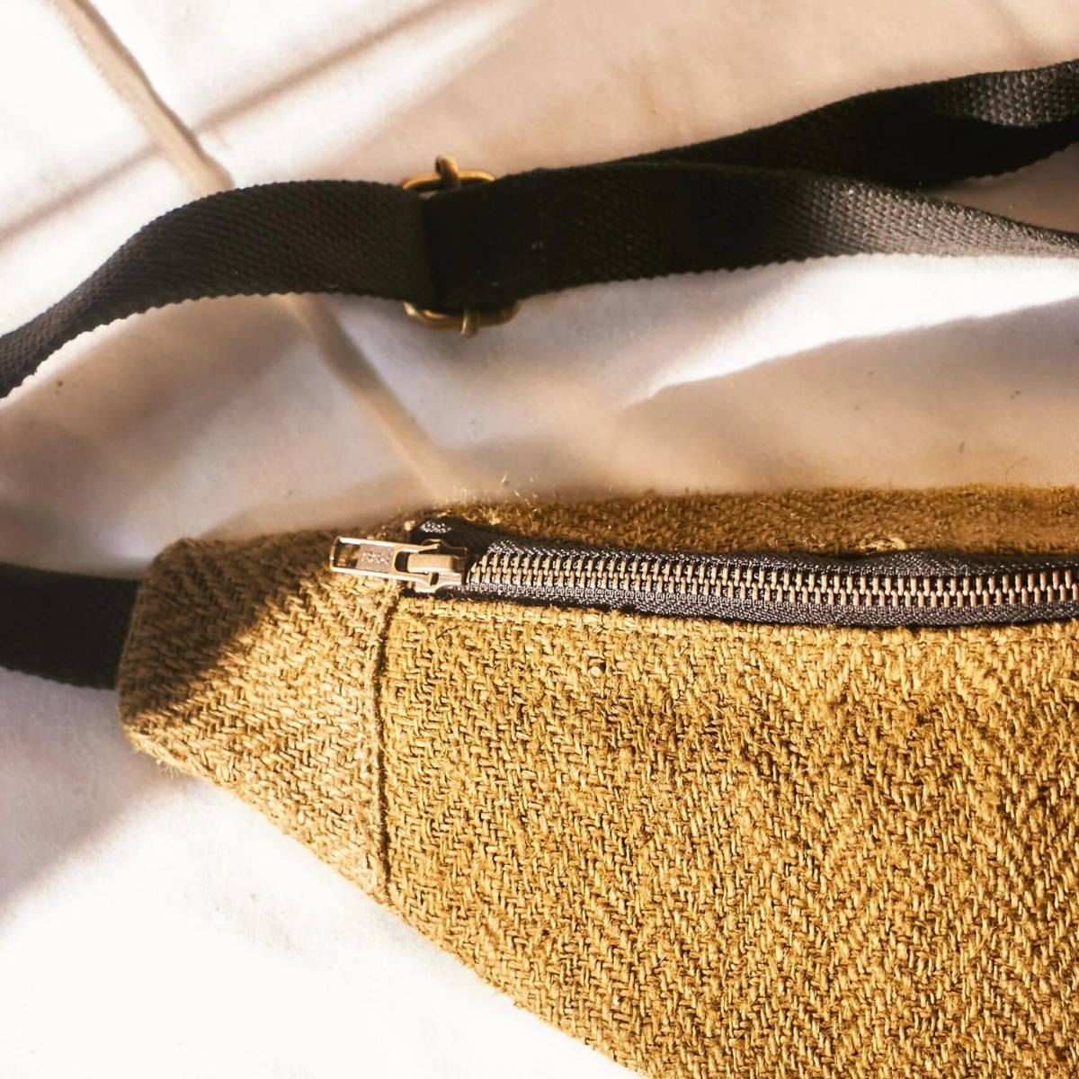 Hemp Waist Bag - Olive