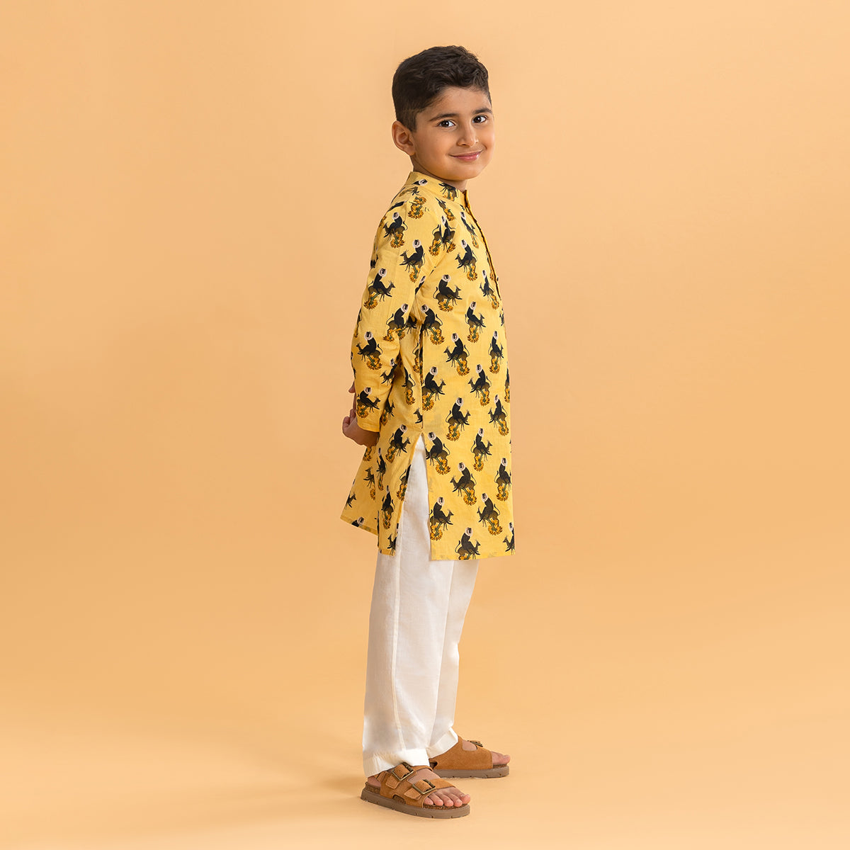 YELLOW KELA CHOR LANGUR KURTA AND PYJAMA