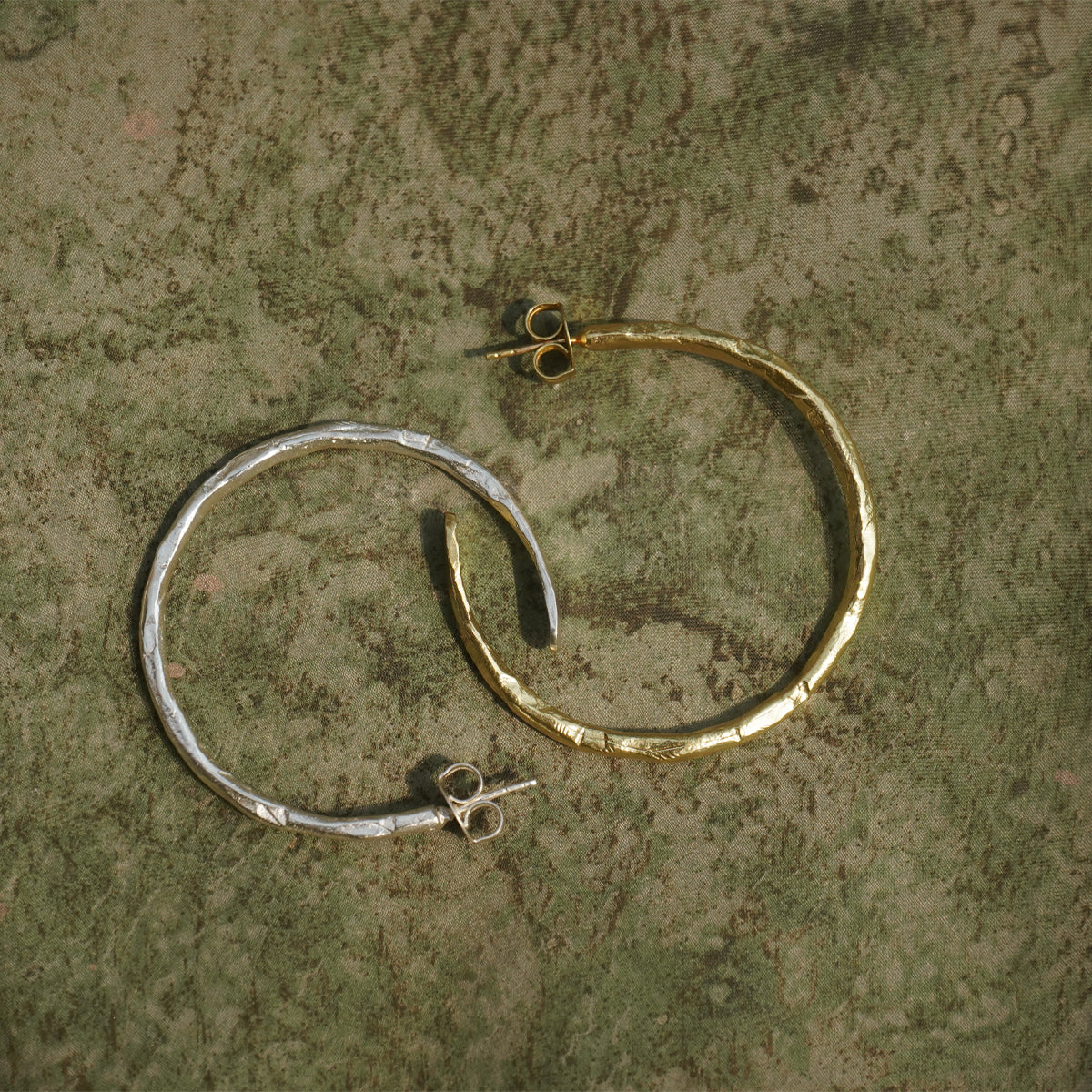 Halo Hoops (Medium) - Silver
