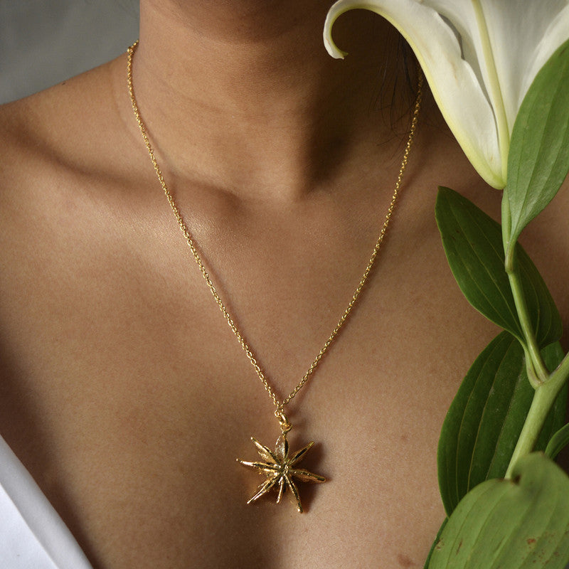 Star Neckpiece | Gold Plated