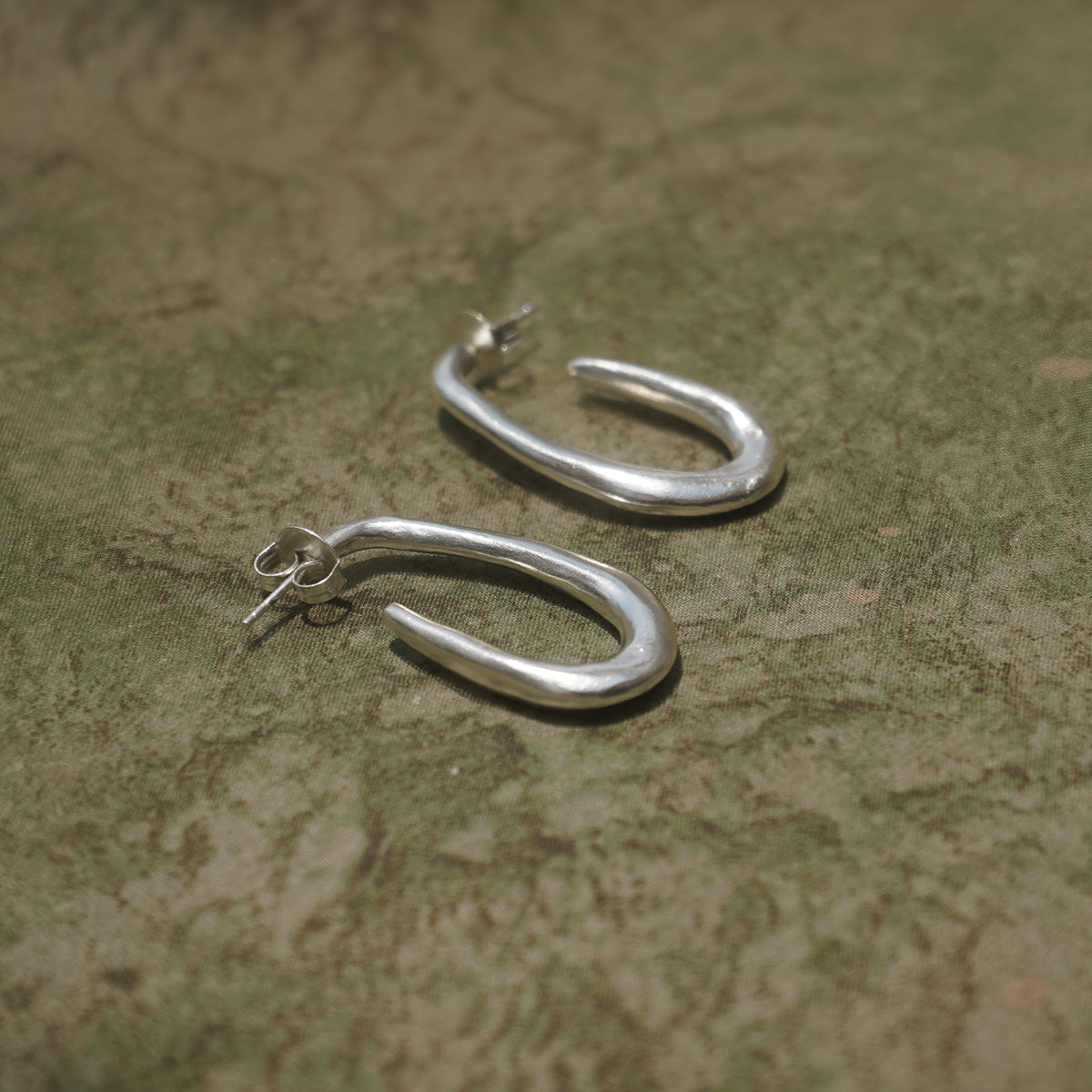 Daily Bali - Silver