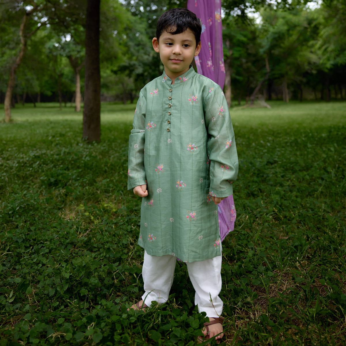 Tulsi Rekh Chitthi Kurta Set
