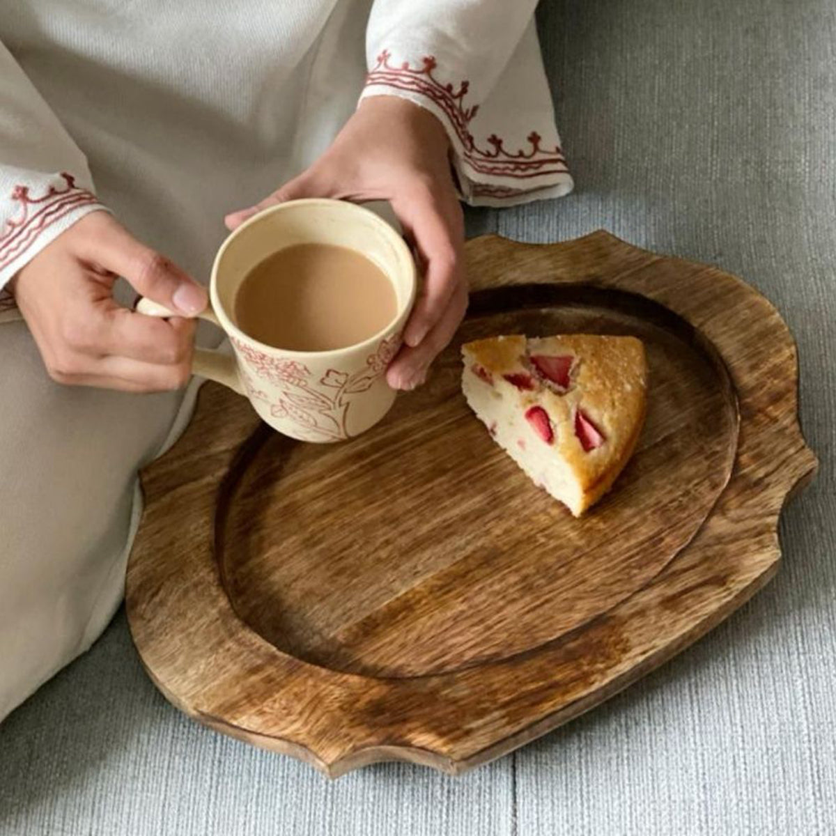 Wooden Tray | Platter with Edgy Curves