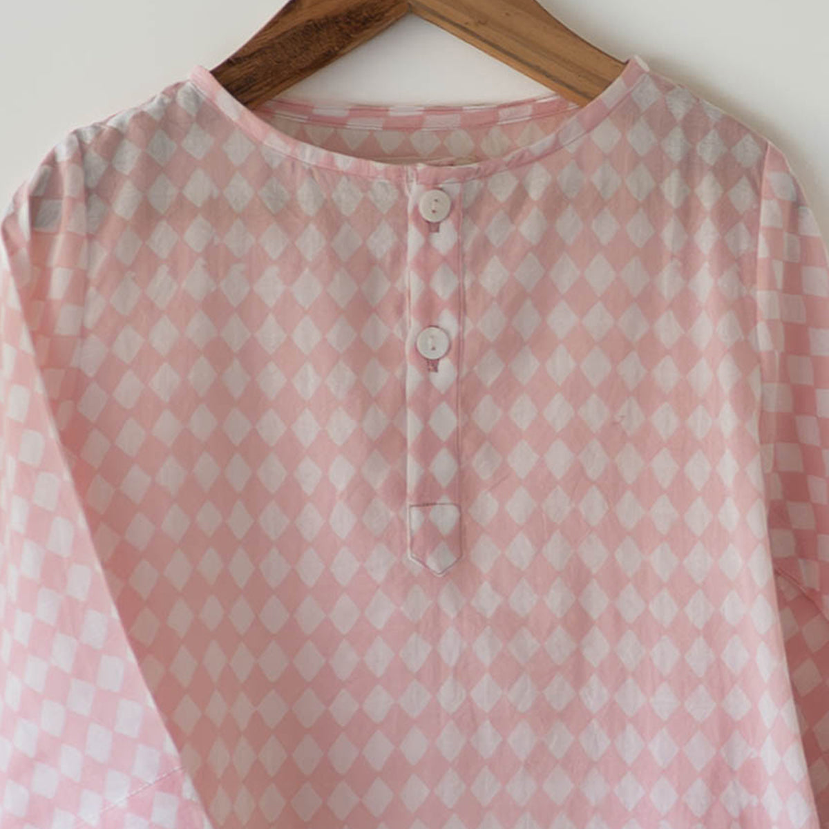 Sleepover Party Kids Unisex Kurta In Blush Pink Rhombus