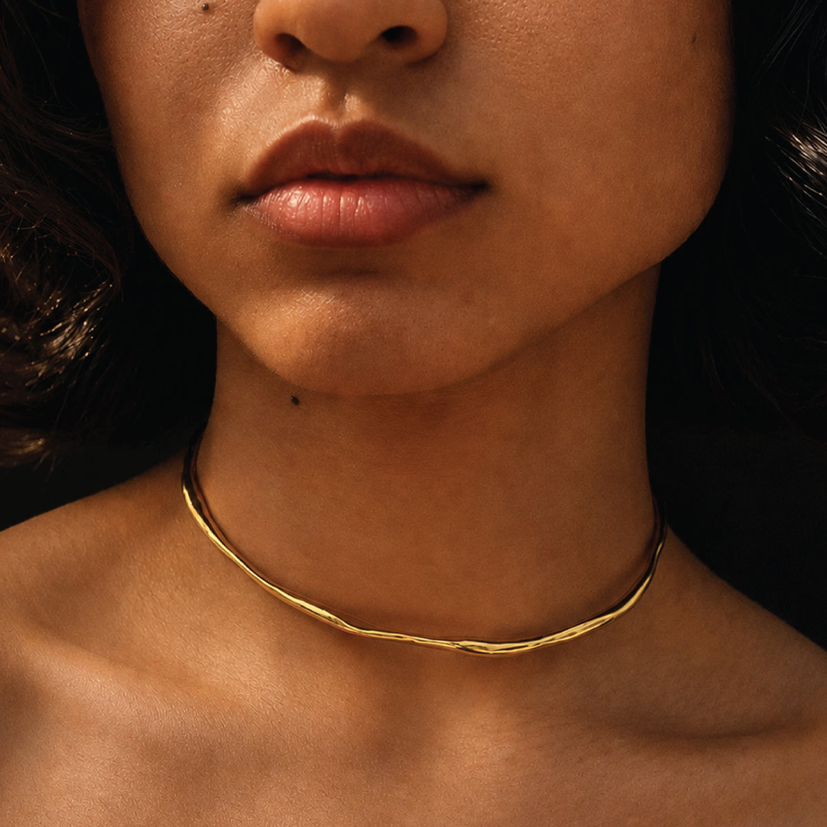 Humming Necklace - Brass