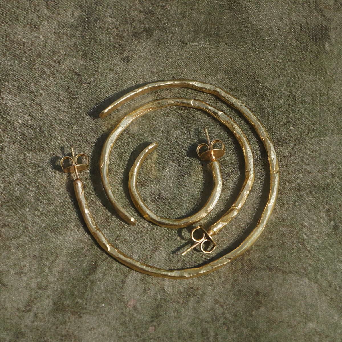 Halo Hoops (Small) - Brass