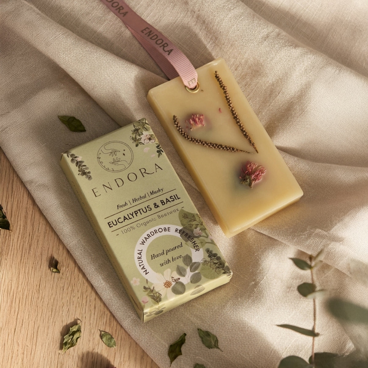 Eucalyptus & Basil Beeswax Tablet