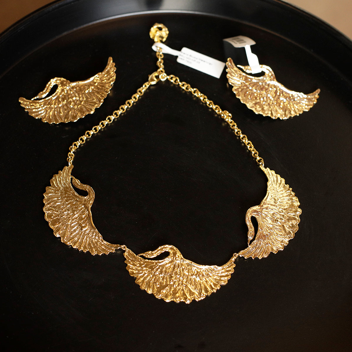 The Swan Dance necklet