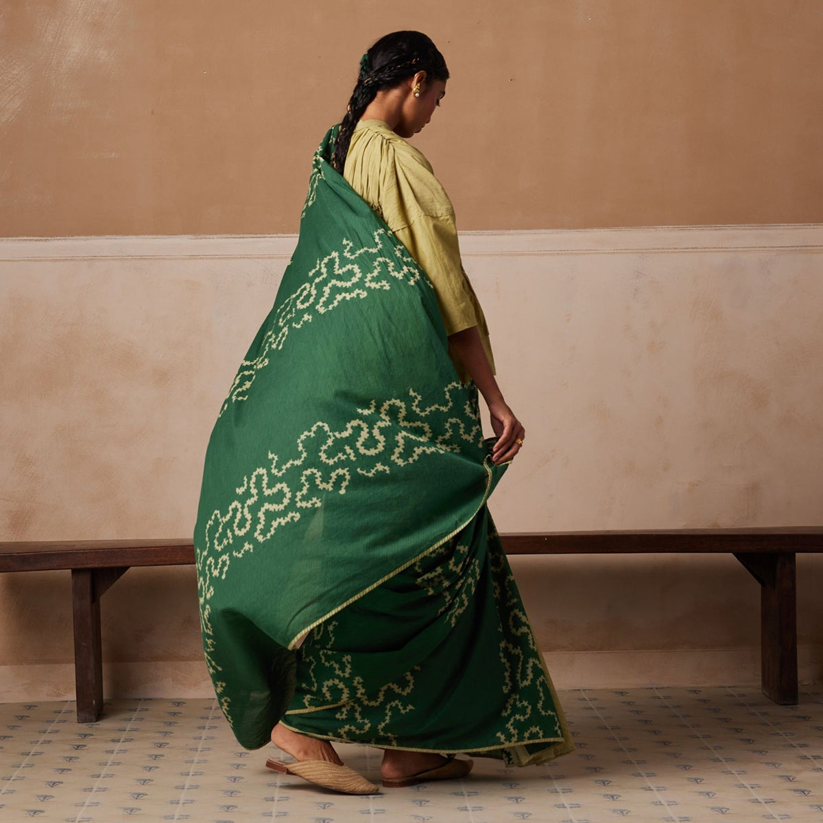 Smocked Saree
Emerald Spiral