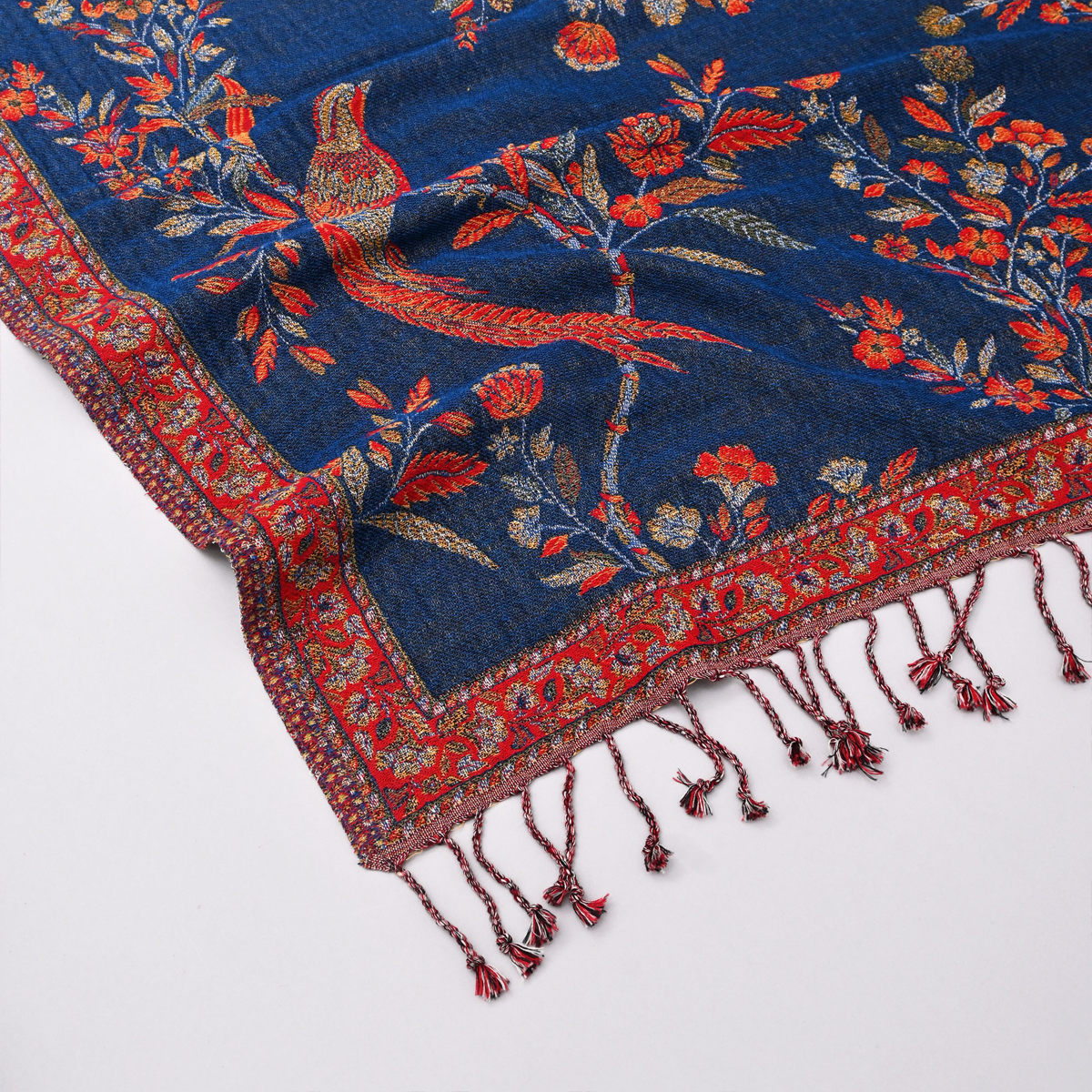 The Scarlet Garden Throw-3