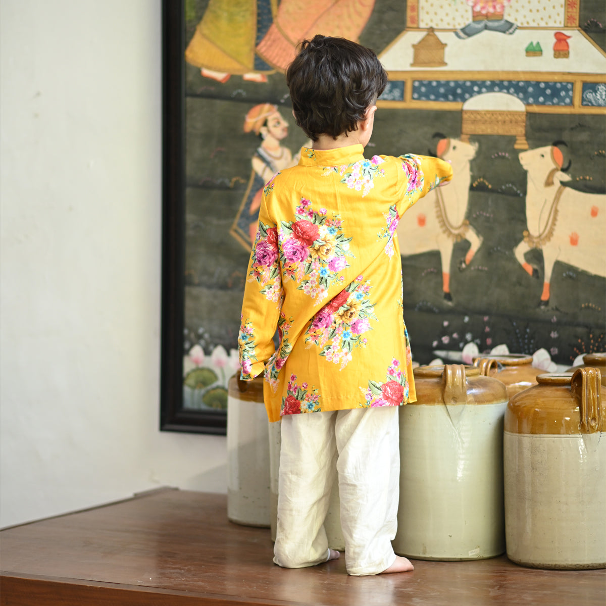 Viraaj Kurta And Pyjama Set