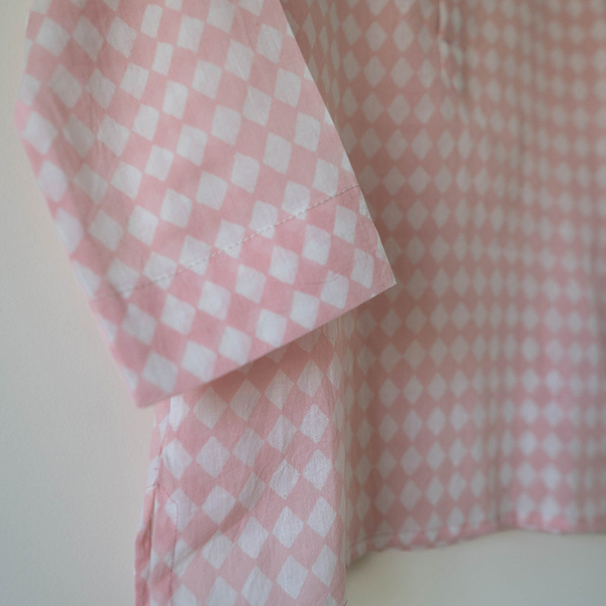 Sleepover Party Kids Unisex Kurta In Blush Pink Rhombus