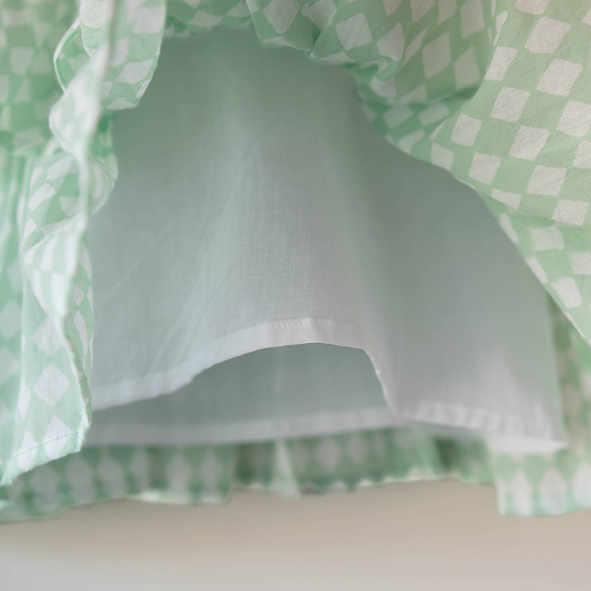 Wander Co-Ord Set In Sage Green Rhombus