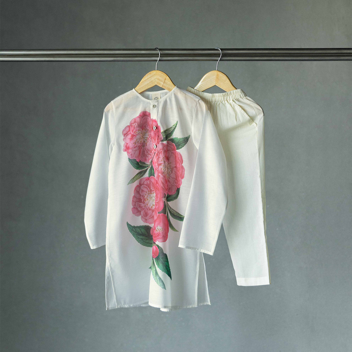 Camellia Kurta & Pyjama