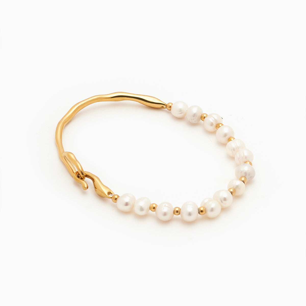 18KT Gold Plated Aura Pearl Bracelet