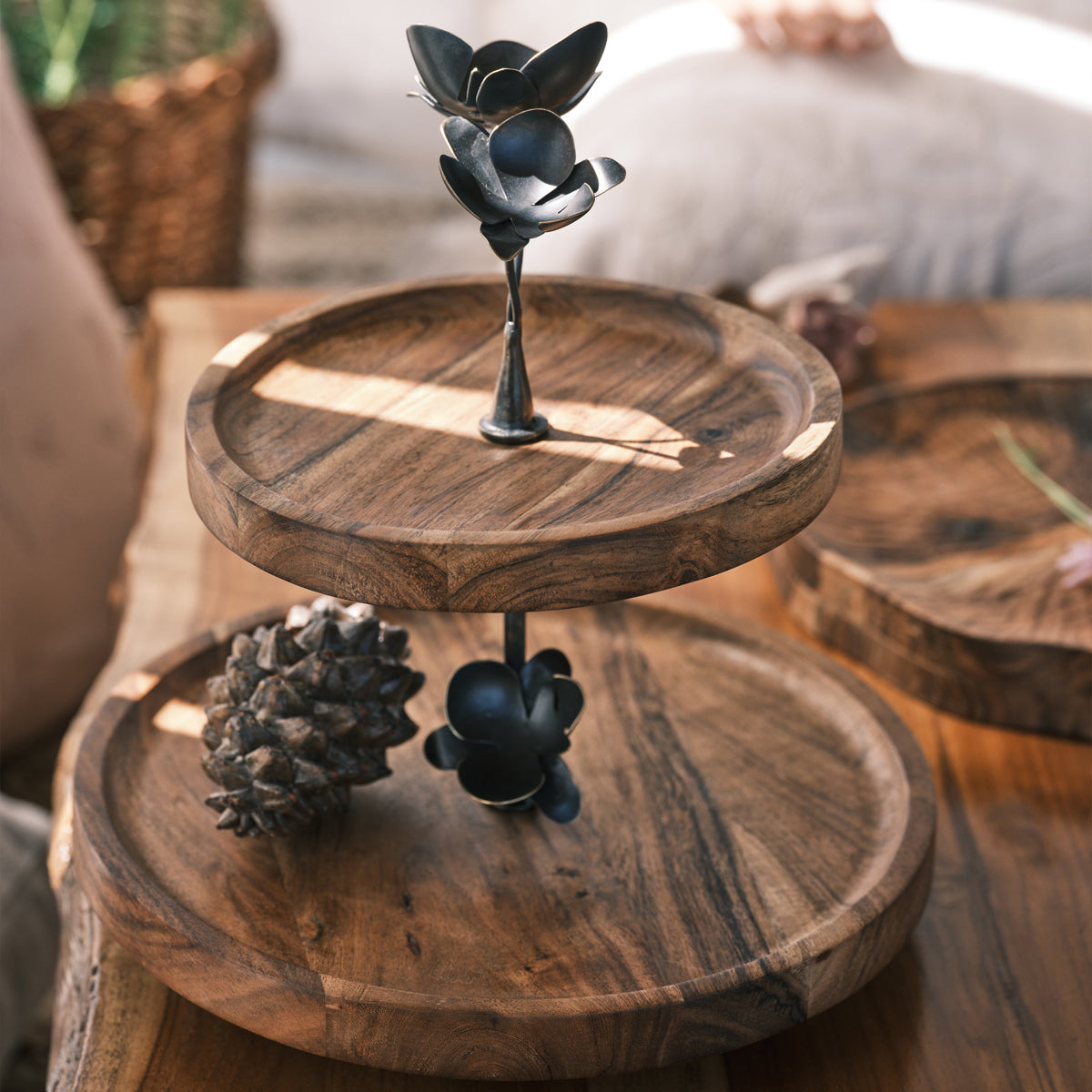 Bloom Cake Stand - Natural