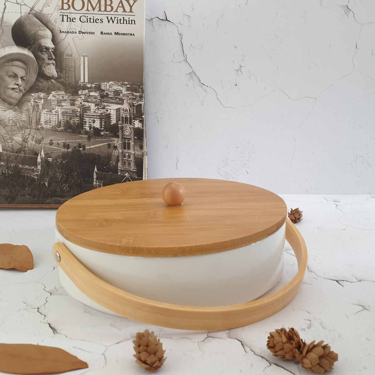 Ceramic - Snack Bowl with Bamboo Lid (Round)