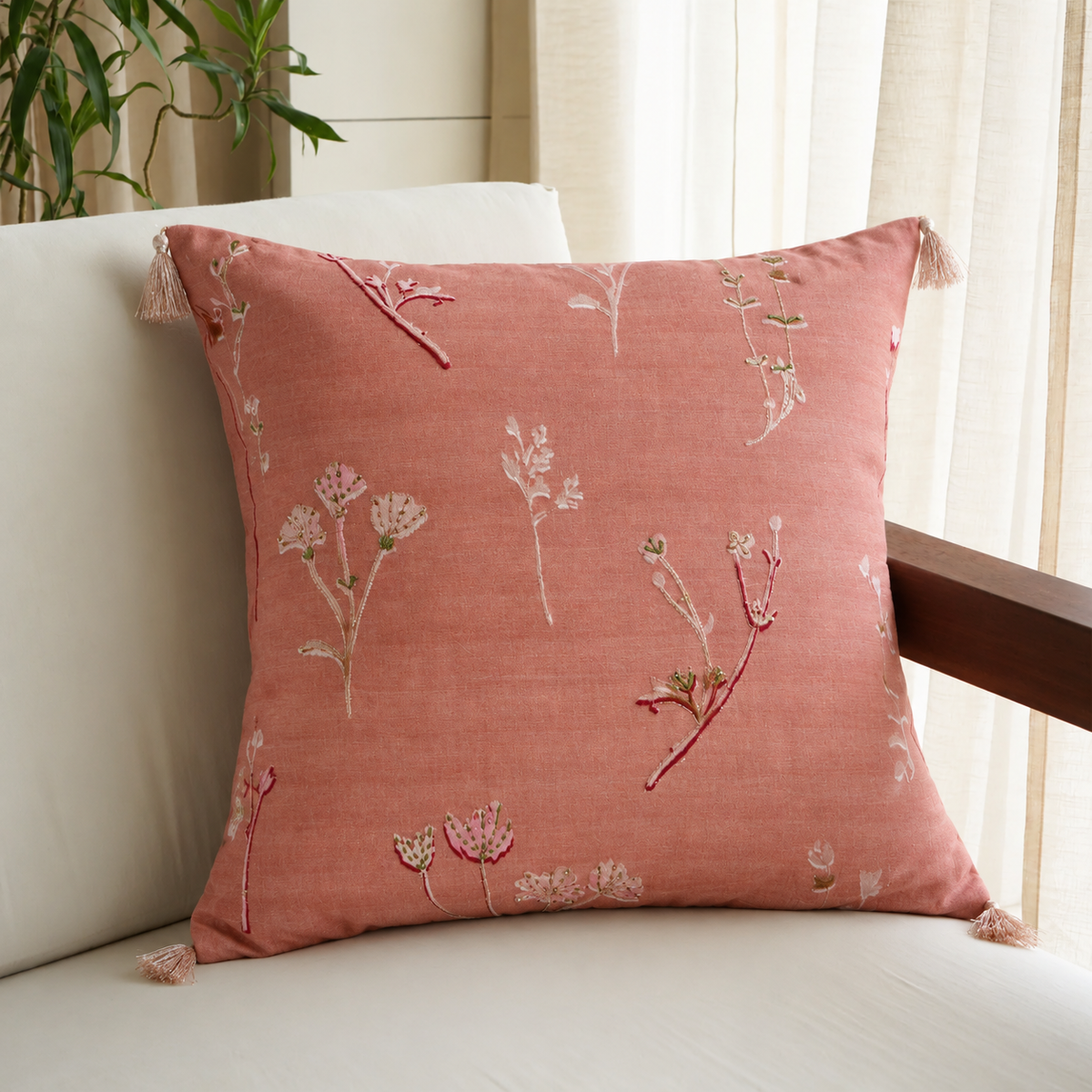 Gleam Cushion - Rose
