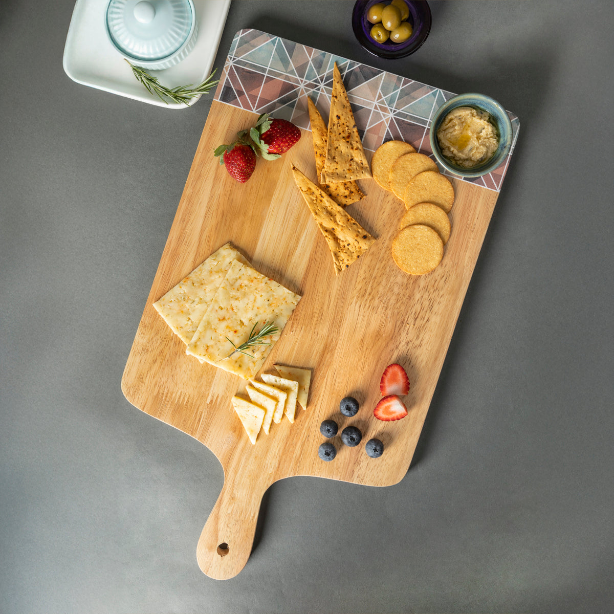 Natural Rubber Wood Cheeseboard