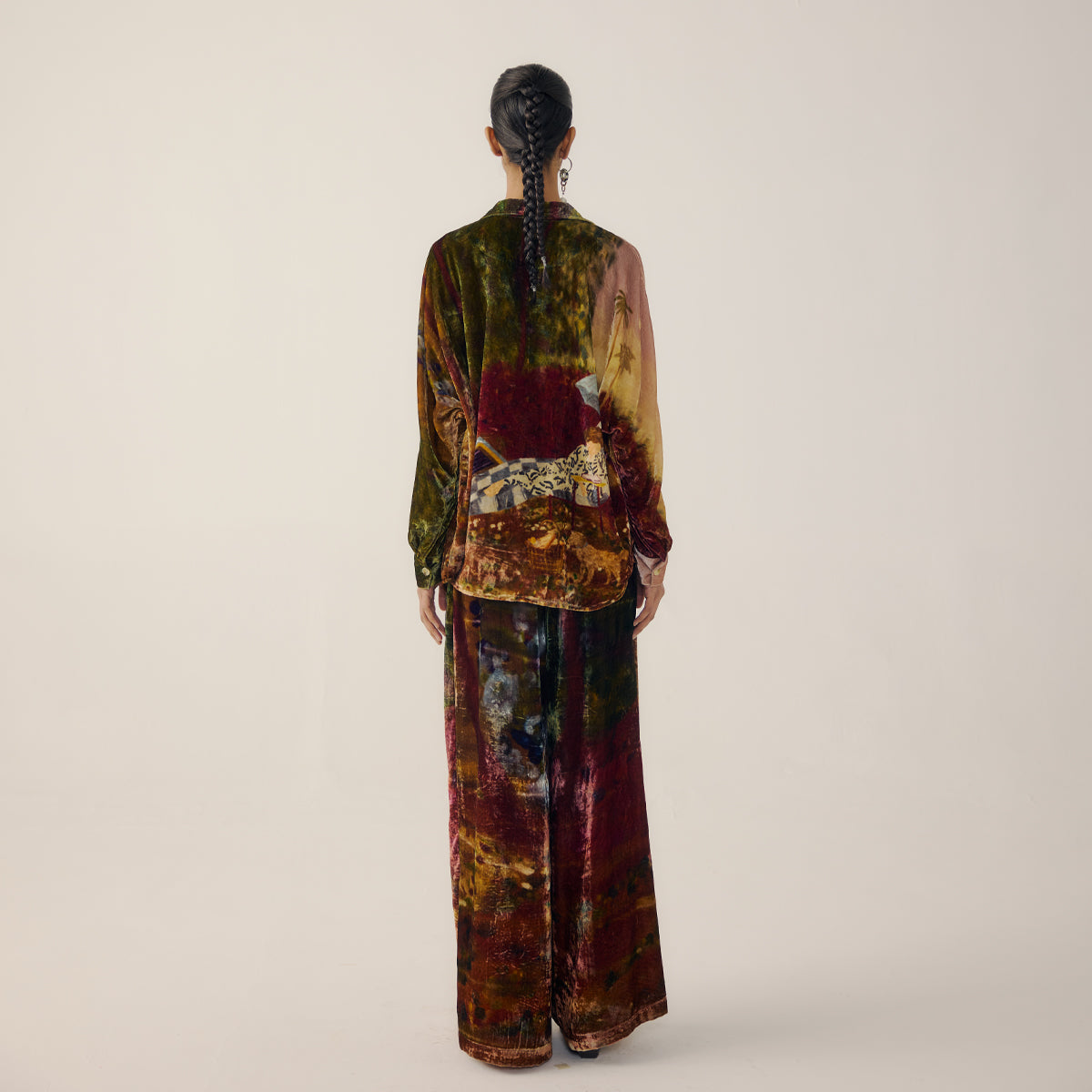 Lakesize Zoomed In Lounge Pants