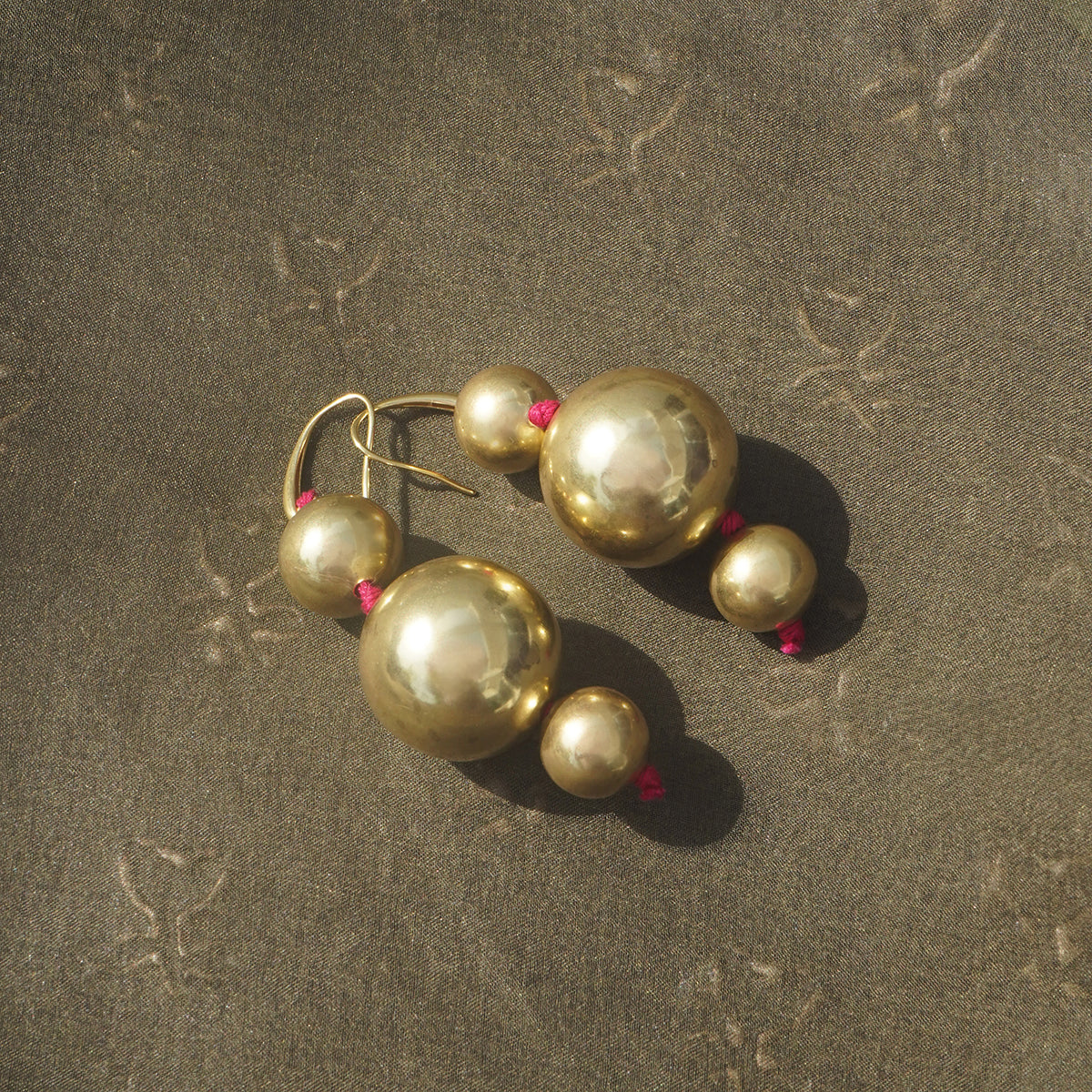 Orbit Earrings - Antique Gold