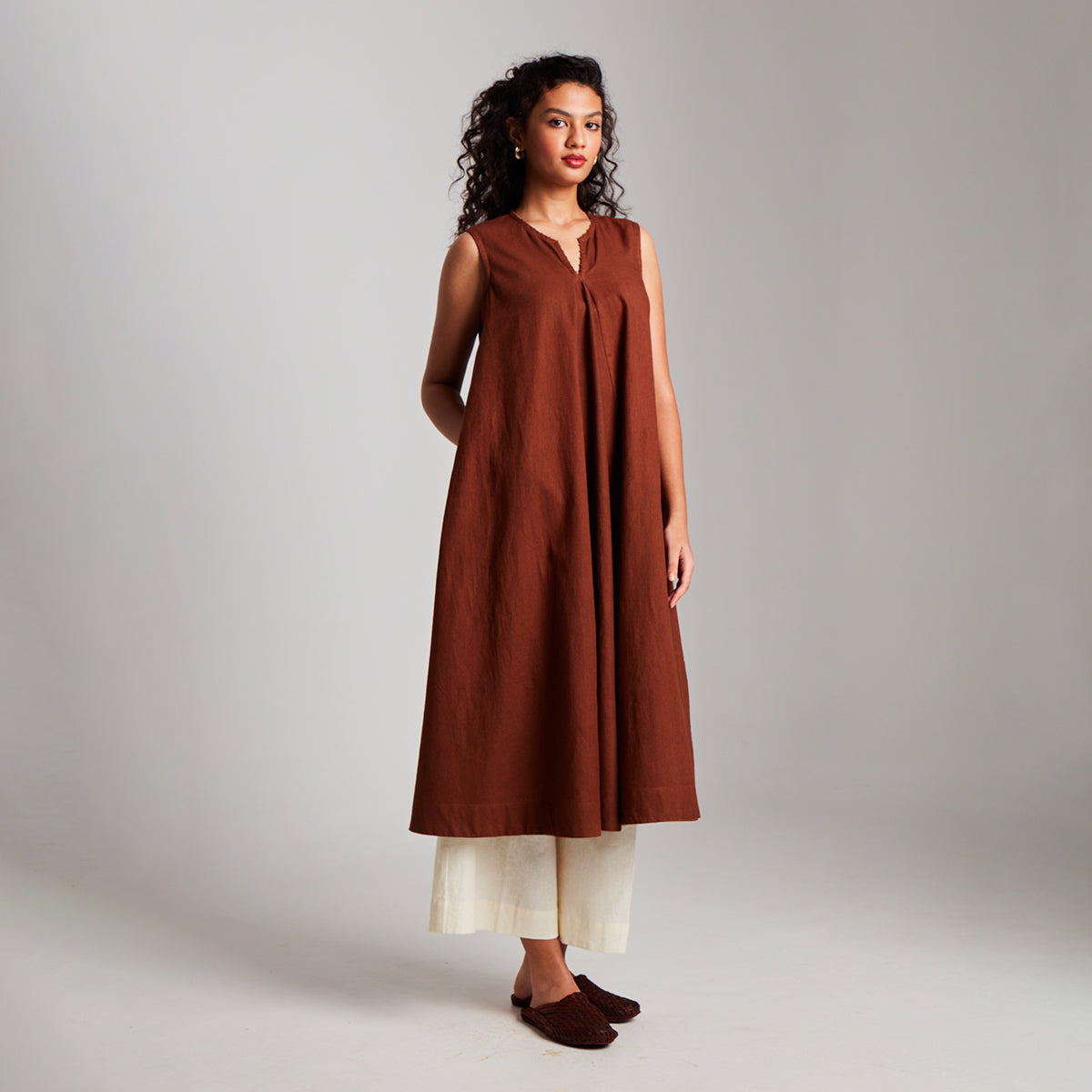 Mocha Co-Linen Sleeveless Flared Kurta