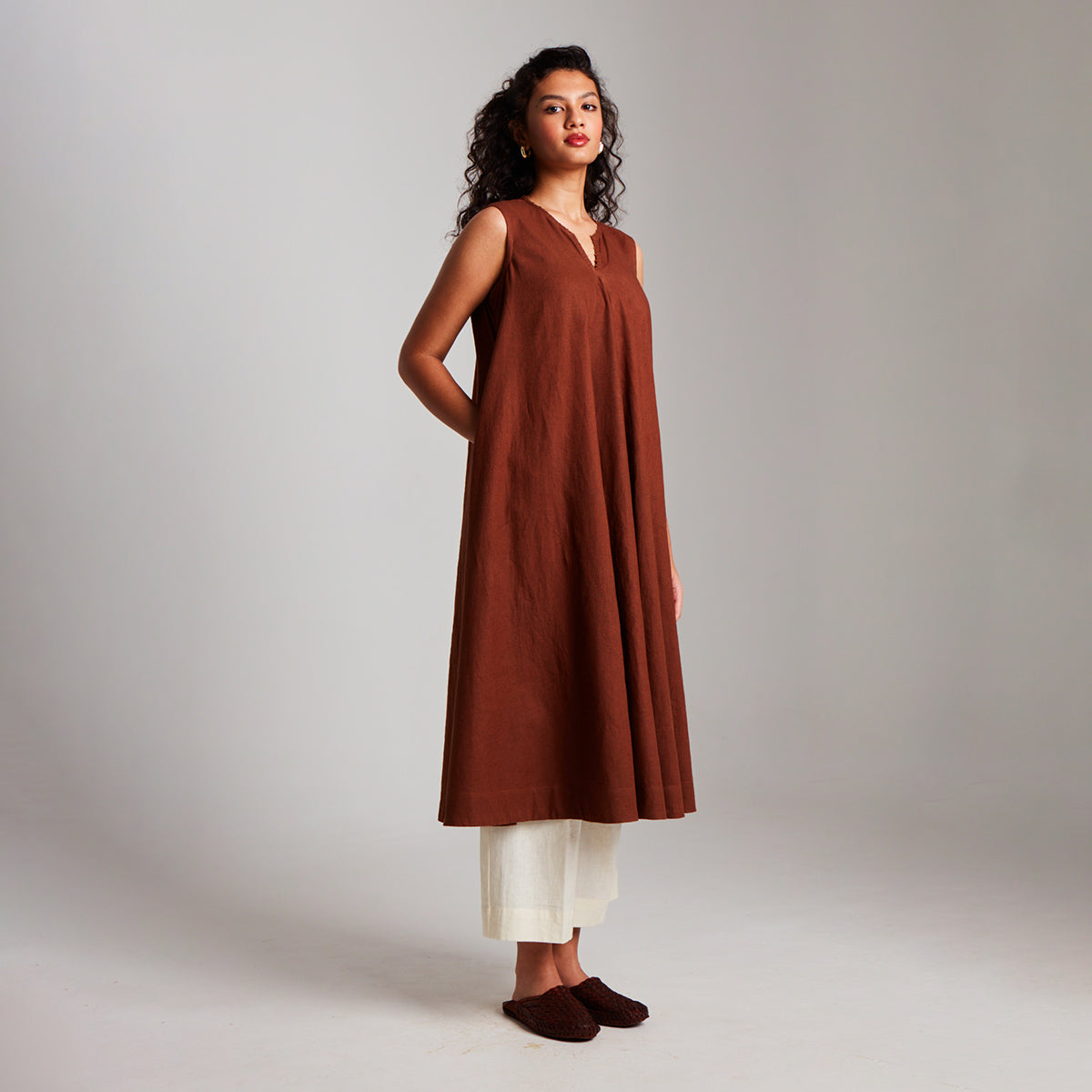 Mocha Co-Linen Sleeveless Flared Kurta